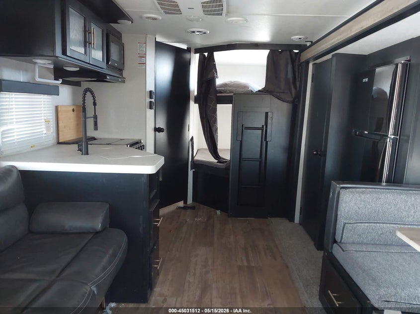 2021 FOREST RIVER CHEROKEE M-274BRB auction photo 8