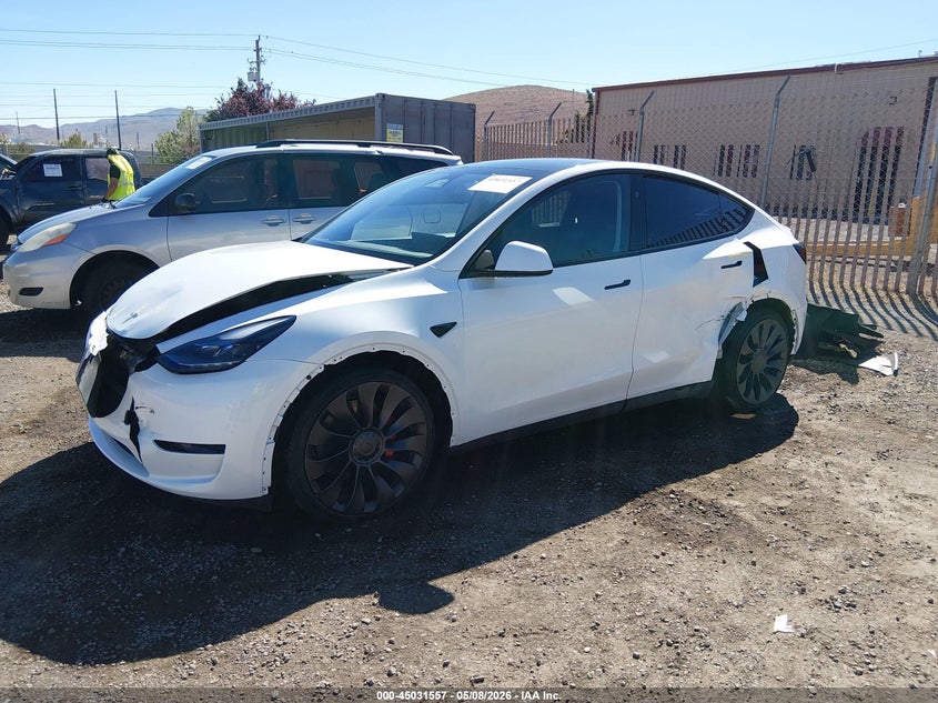 Vin: 7saygdef3sf218637, lot: 45529074, tesla model y performance dual motor all-wheel drive 20252