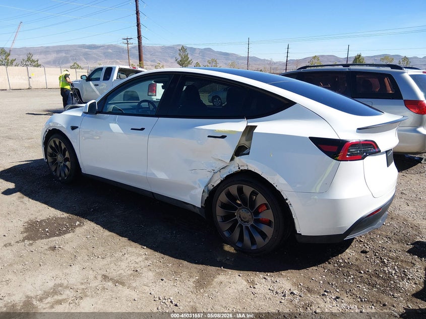 Vin: 7saygdef3sf218637, lot: 45529074, tesla model y performance dual motor all-wheel drive 20253