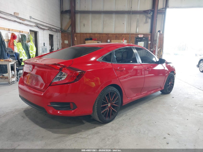 VIN 2HGFC2F53JH570766 2018 HONDA CIVIC LX