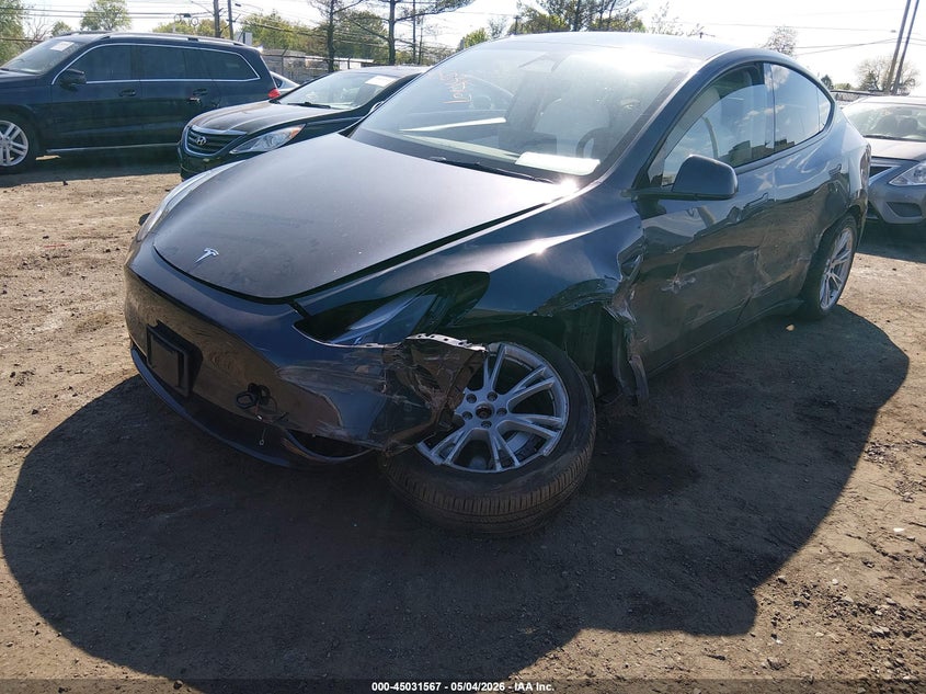 7SAYGDEE4RA240905 2024 Tesla Model Y Long Range Dual Motor All-Wheel Drive photo 1