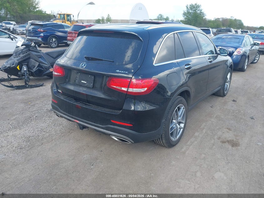2017 MERCEDES-BENZ GLC 300 auction photo 4