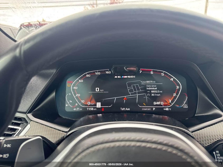 2021 BMW X6 4.4L V-8 DI, DOHC, V(VIN: 5UXCY8C09M9E51267