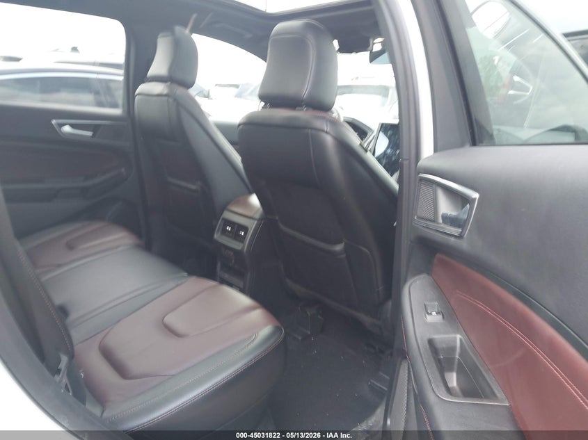 VIN 2FMPK4K96NBA77257 2022 FORD EDGE TITANIUM