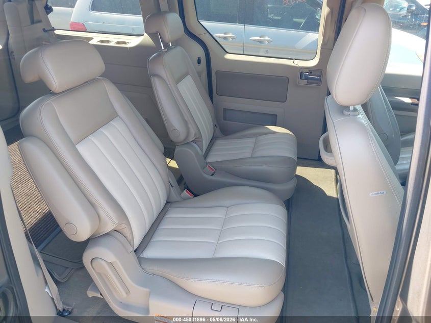 2005 Mercury Monterey Luxury VIN: 2MRDA22235BJ04171 Lot: 45031896