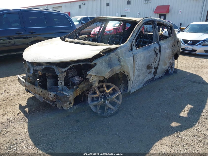 2T3JFREV3HW693701 2017 TOYOTA RAV4 SE photo 1