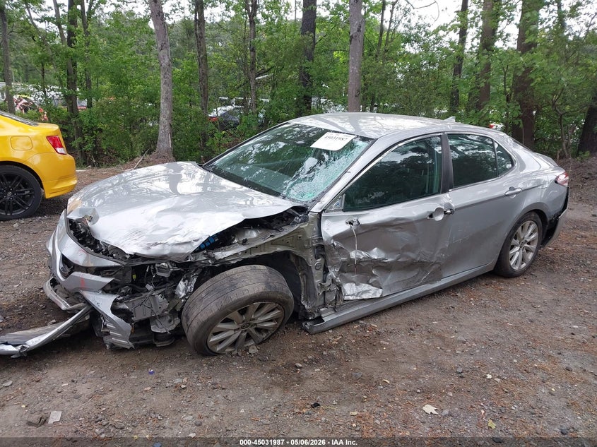 2020 Toyota Camry Le 4T1C11AK3LU999450 photo 1