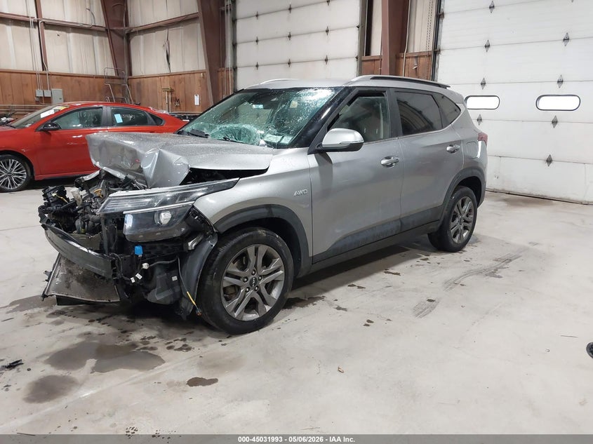 2023 KIA SELTOS auction photo 2