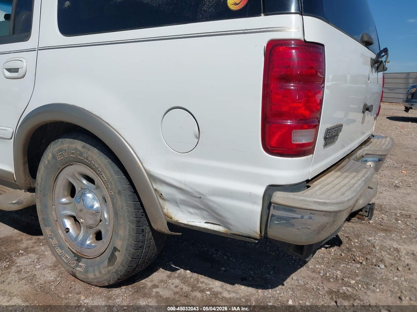 2002 FORD EXPEDITION auction photo 6