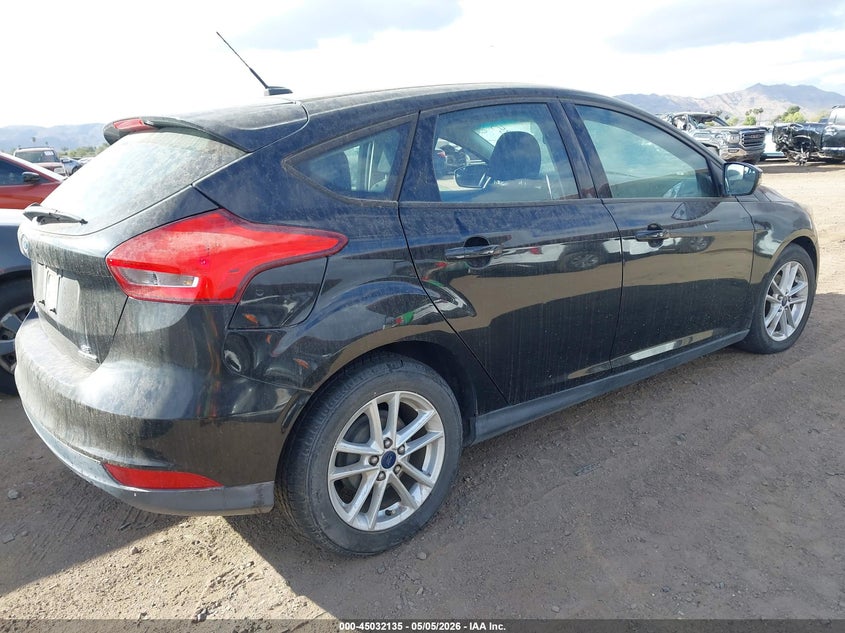 Vin: 1fadp3k28fl368775, lot: 45529652, ford focus se 20154