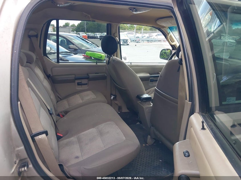 2004 Ford Explorer Sport Trac Adrenalin/Xls/Xlt VIN: 1FMZU67K74UB94087 Lot: 45032213