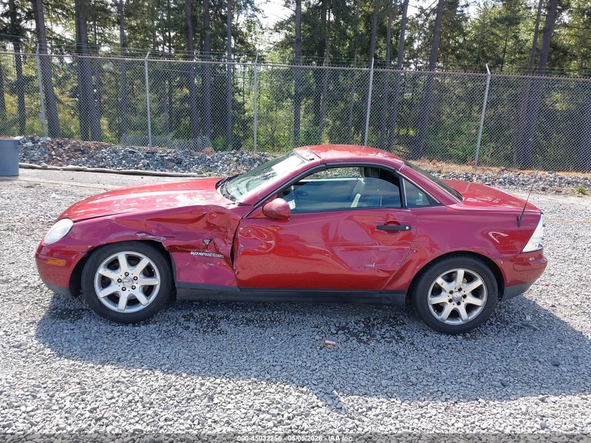 1999 Mercedes-Benz Slk 230 Kompressor VIN: WDBKK47F7XF116452 Lot: 45032256