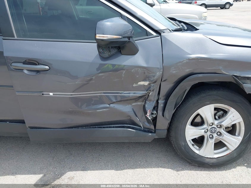 VIN 2T3W1RFVXLW095844 2020 TOYOTA RAV4 XLE