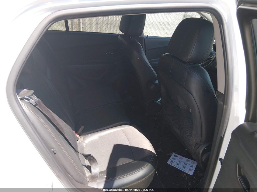 VIN KL7CJLSB5KB936260 2019 CHEVROLET TRAX LT