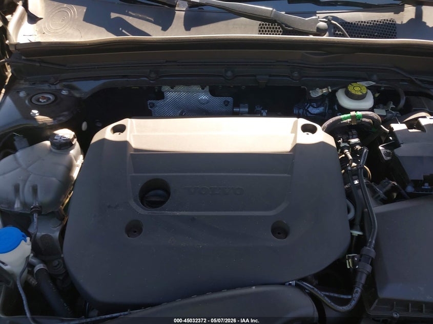 2024 Volvo Xc40 B5 Core Bright Theme/B5 Core Dark Theme VIN: YV4L12UK8R2286664 Lot: 45032372