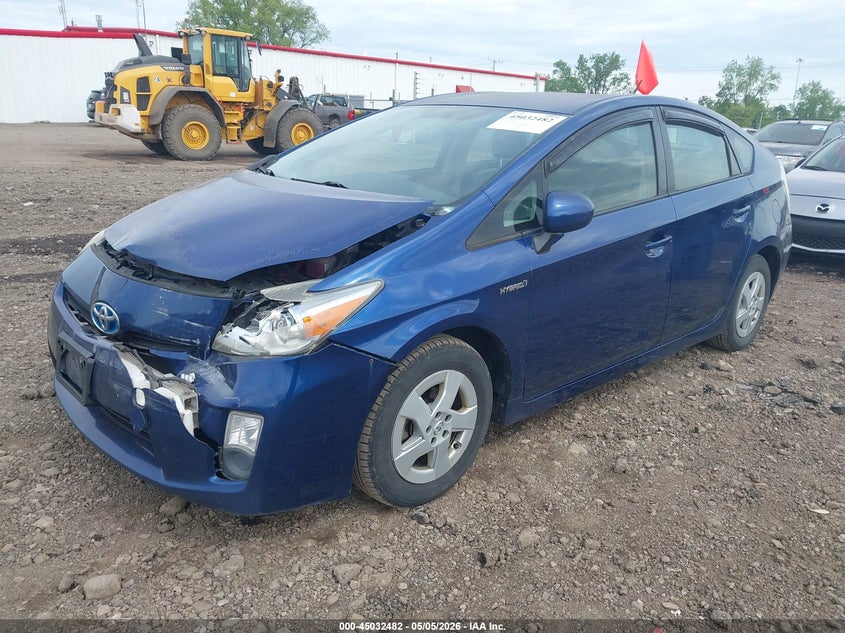 2011 Toyota Prius Two JTDKN3DU4B1398562 photo 1