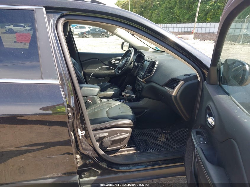 2015 JEEP CHEROKEE auction photo 5