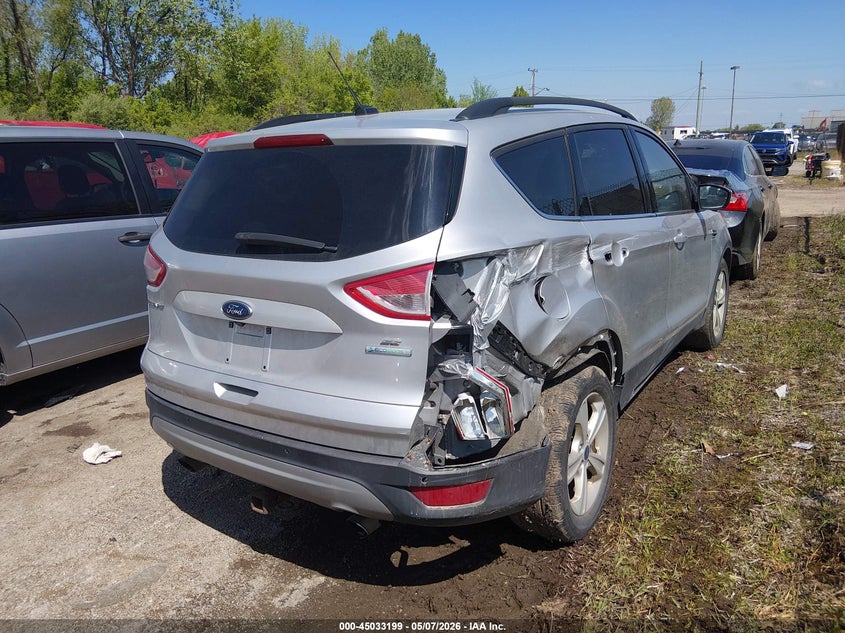 Vin: 1fmcu0gx9guc08977, lot: 45530716, ford escape se 20164