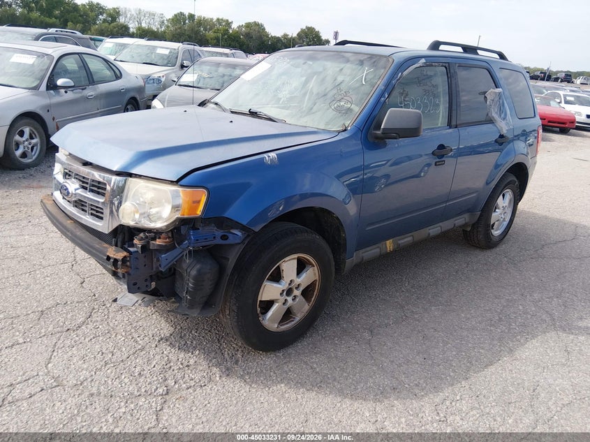 Vin: 1fmcu9d7xaka94662, lot: 45530748, ford escape xlt 20102