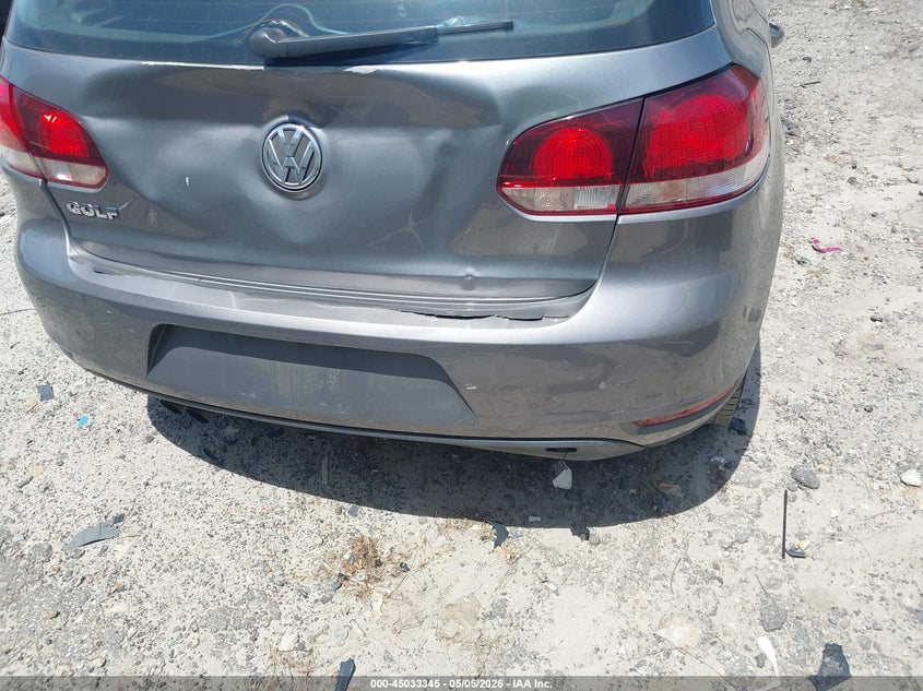 2010 Volkswagen Golf 4-Door VIN: WVWDA7AJ4AW241993 Lot: 45033345