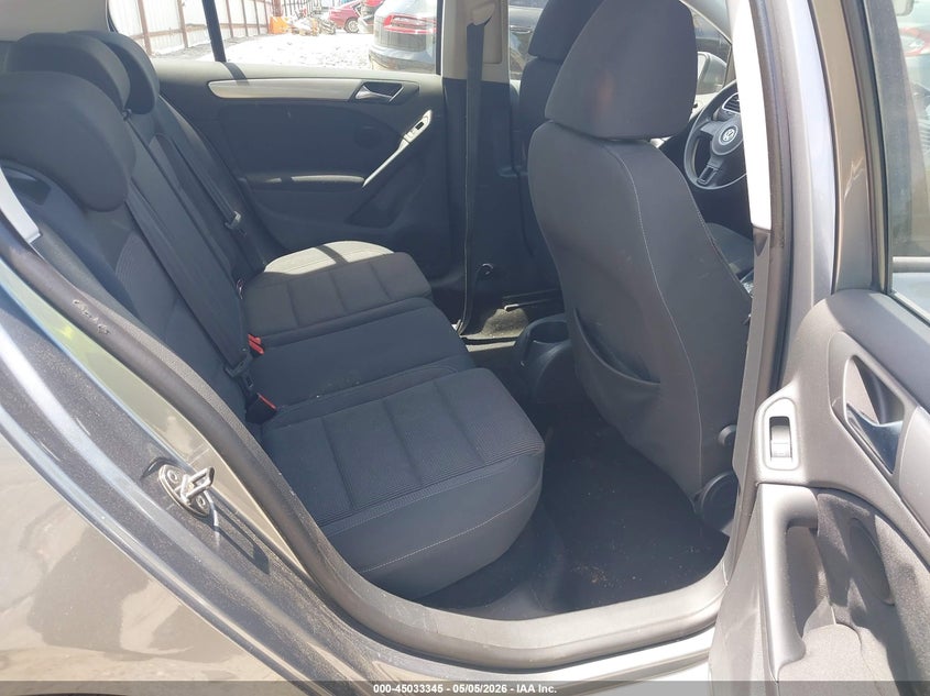 2010 Volkswagen Golf 4-Door VIN: WVWDA7AJ4AW241993 Lot: 45033345