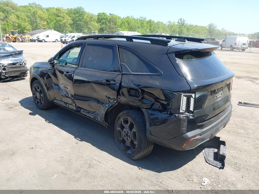 2025 KIA SORENTO auction photo 3