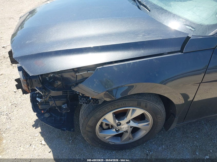 VIN 5NPLL4AG7NH062352 2022 HYUNDAI ELANTRA SE