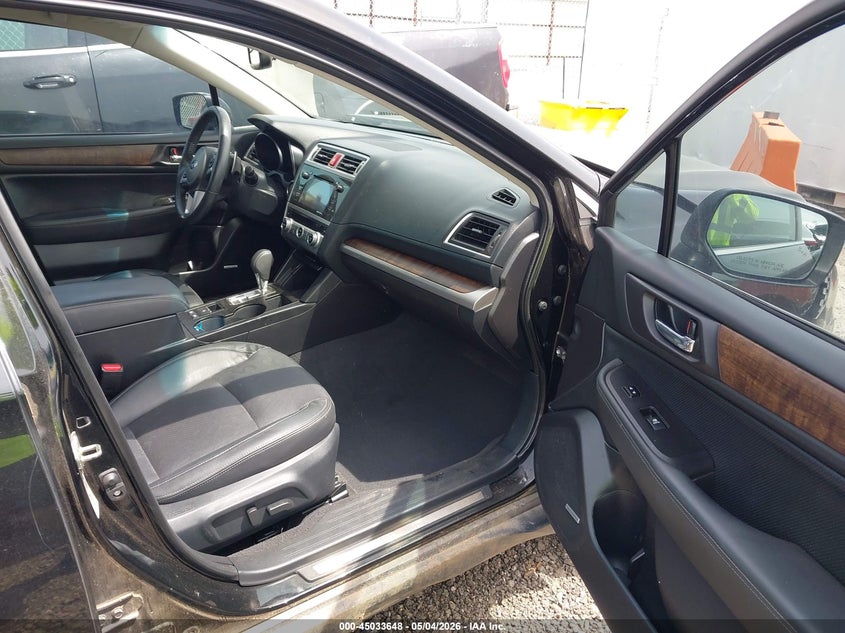2016 SUBARU OUTBACK auction photo 5