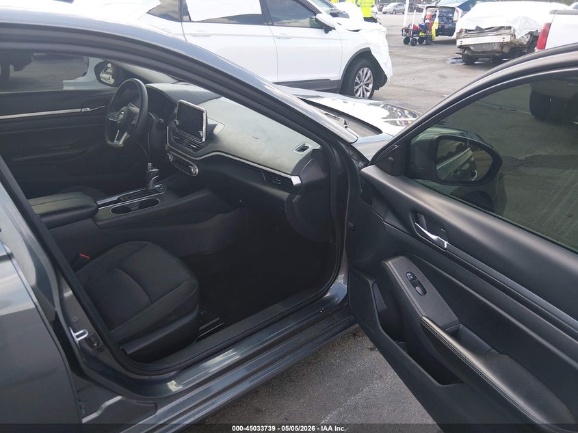 2022 NISSAN ALTIMA auction photo 5