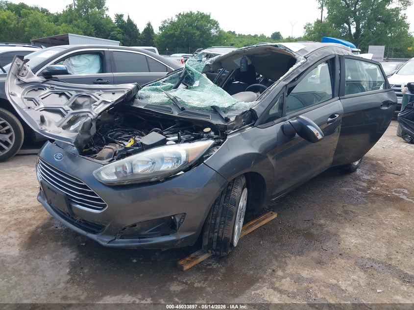 Vin: 3fadp4bj3fm210856, lot: 45531414, ford fiesta se 20152