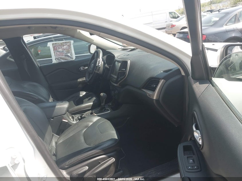 2015 JEEP CHEROKEE auction photo 5