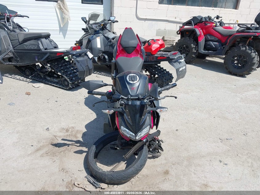 2019 KAWASAKI ER400 auction photo 5