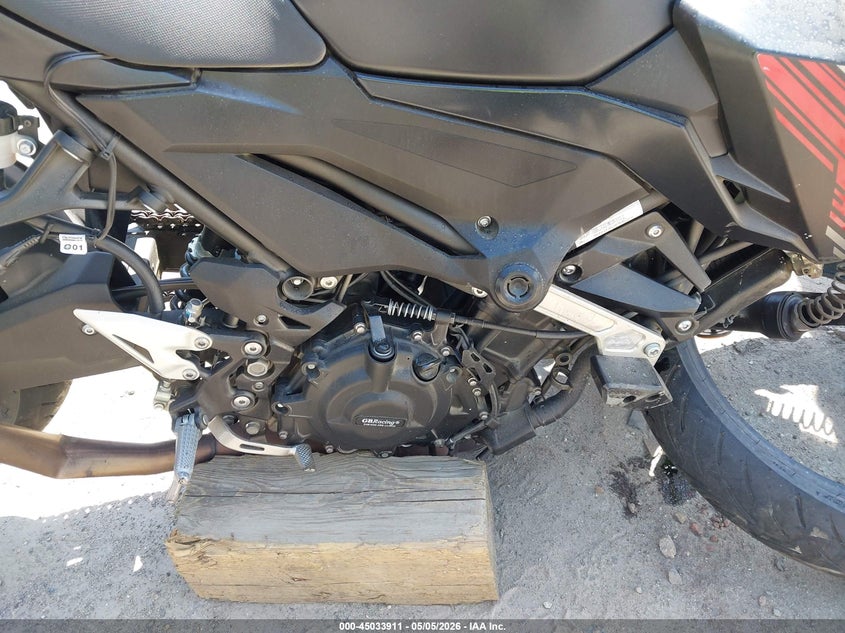 2019 KAWASAKI ER400 auction photo 8