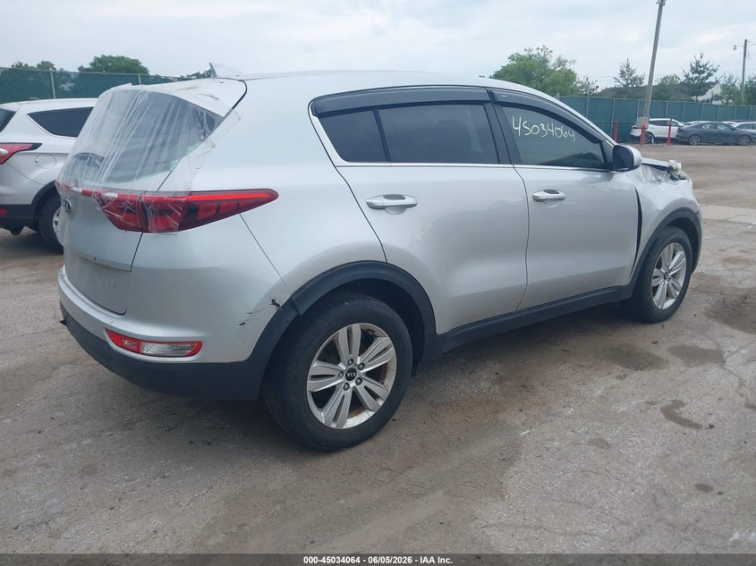 VIN KNDPM3AC2H7108183 2017 KIA SPORTAGE LX