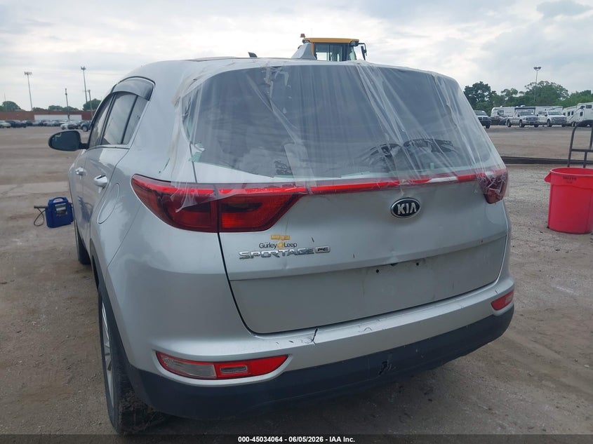 VIN KNDPM3AC2H7108183 2017 KIA SPORTAGE LX
