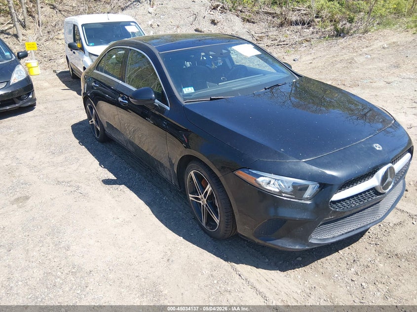 MERCEDES-BENZ A 220 2019. Lot# 45034137. VIN WDD3G4EB1KW019897. Photo 1
