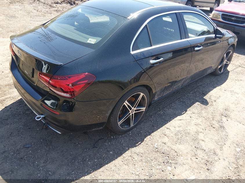 2019 MERCEDES-BENZ A-CLASS VIN: WDD3G4EB1KW019897