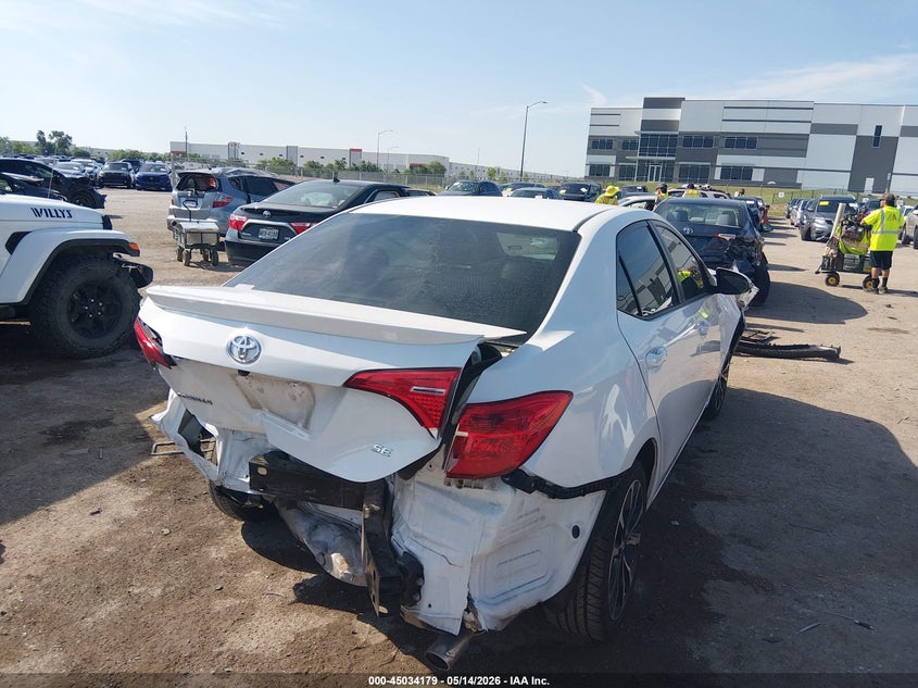 2017 TOYOTA COROLLA auction photo 4