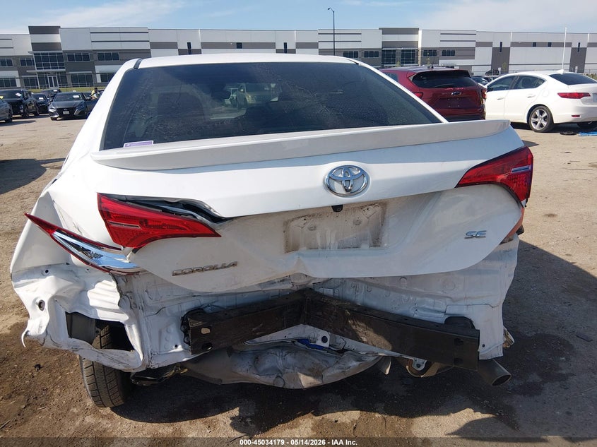 2017 TOYOTA COROLLA auction photo 6