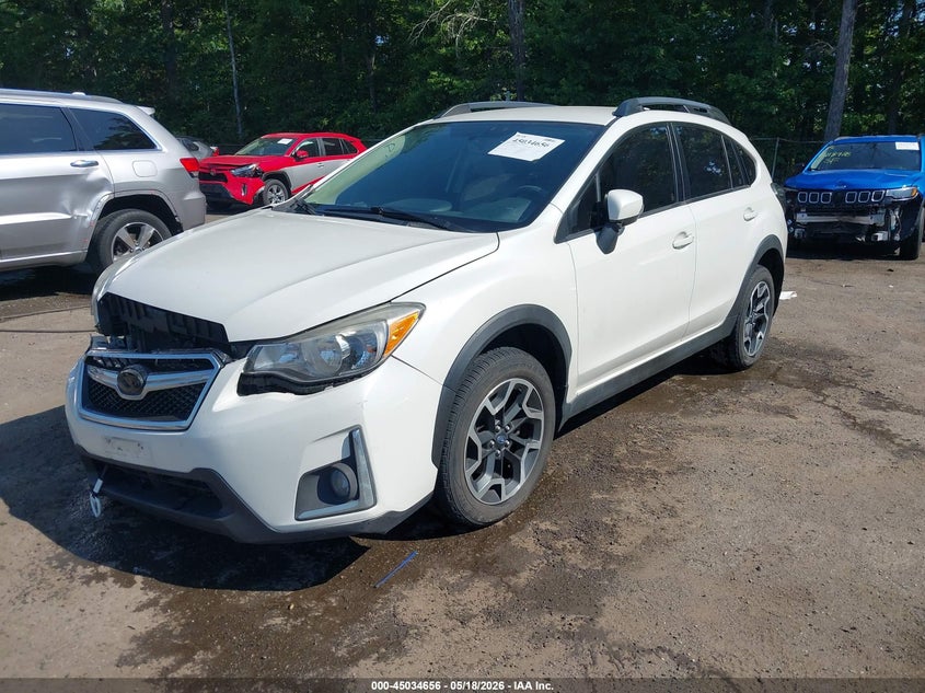2017 SUBARU CROSSTREK auction photo 2