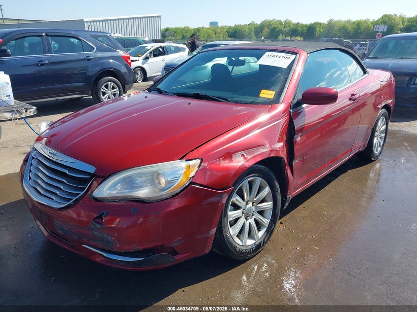 Vin: 1c3bc2eg7bn535984, lot: 45532226, chrysler 200 touring 20112