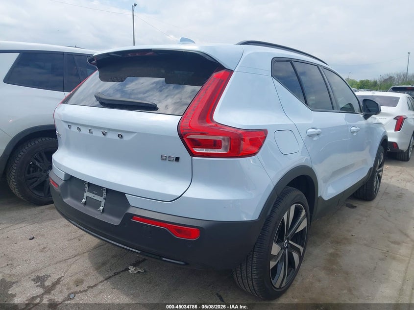Vin: yv4l12uc5s2467199, lot: 45532303, volvo xc40 b5 plus dark theme 20254