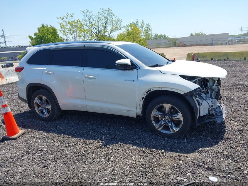 TOYOTA HIGHLANDER HYBRID - zdjęcie 13
