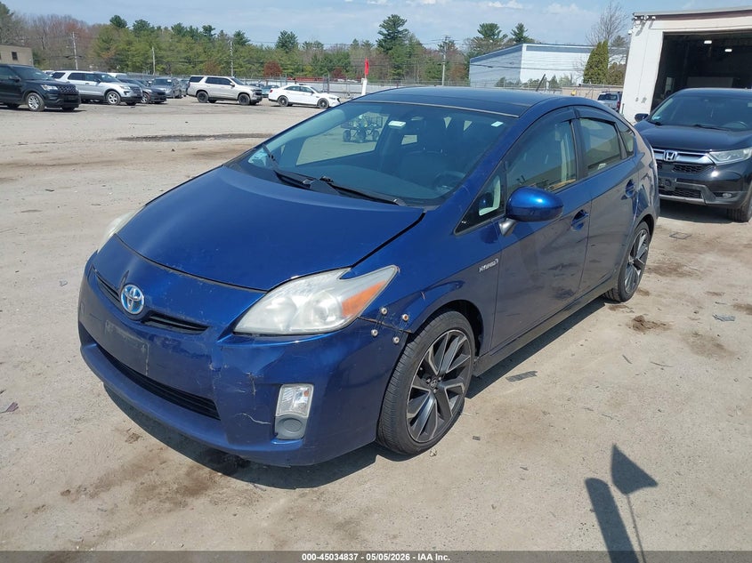 2011 TOYOTA PRIUS auction photo 2