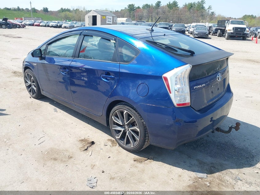 2011 TOYOTA PRIUS auction photo 3
