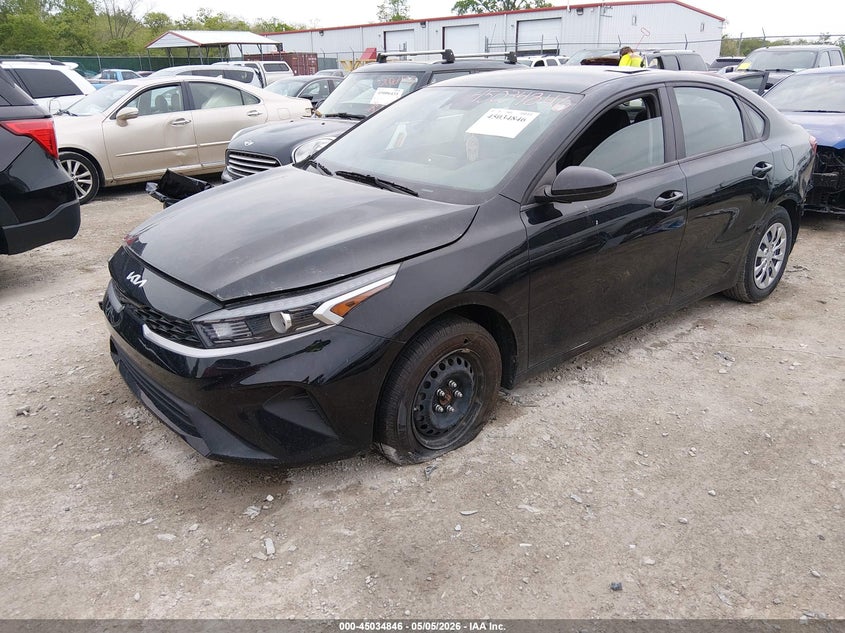 3KPF24ADXPE621535 2023 Kia Forte Lx photo 1