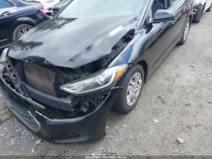 2017 HYUNDAI ELANTRA auction photo 6