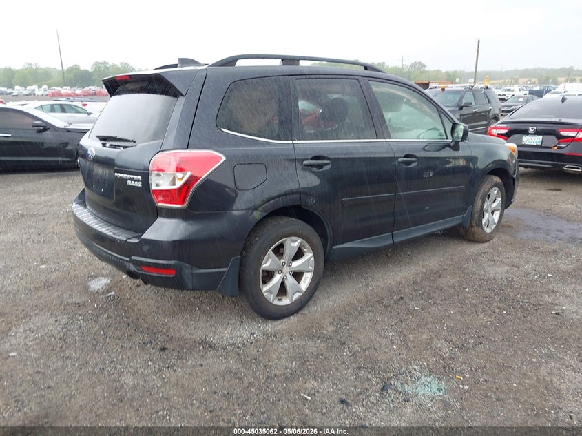 2016 SUBARU FORESTER auction photo 4