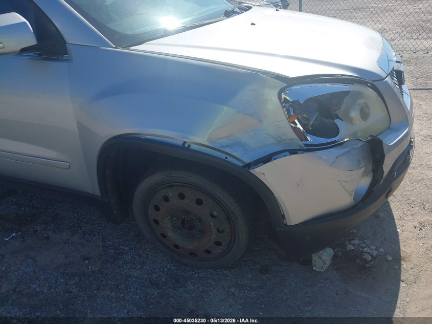 2011 GMC ACADIA auction photo 6