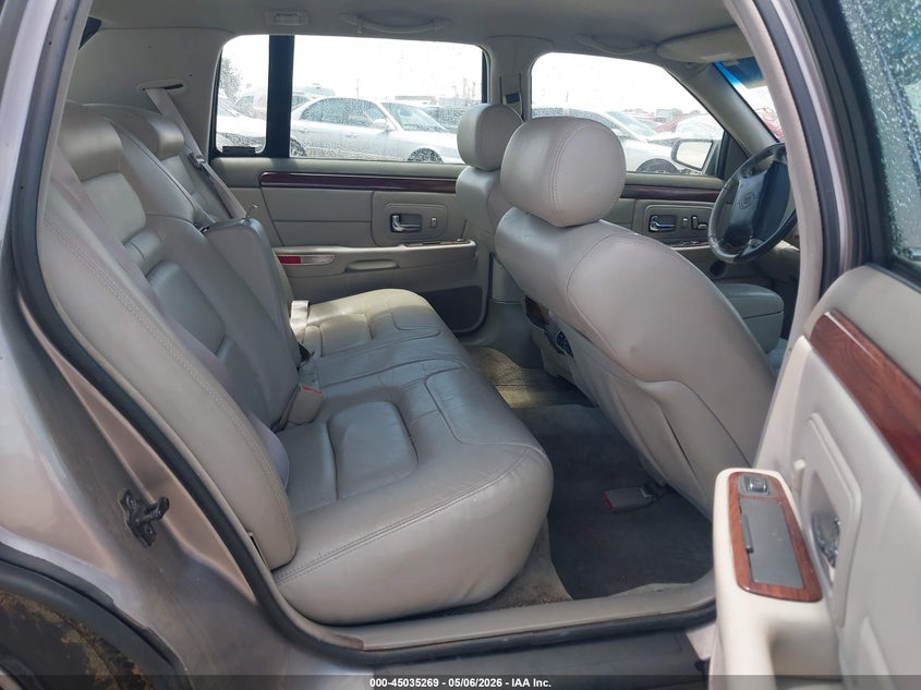 1999 Cadillac Deville Standard VIN: 1G6KD54Y9XU734569 Lot: 45035269